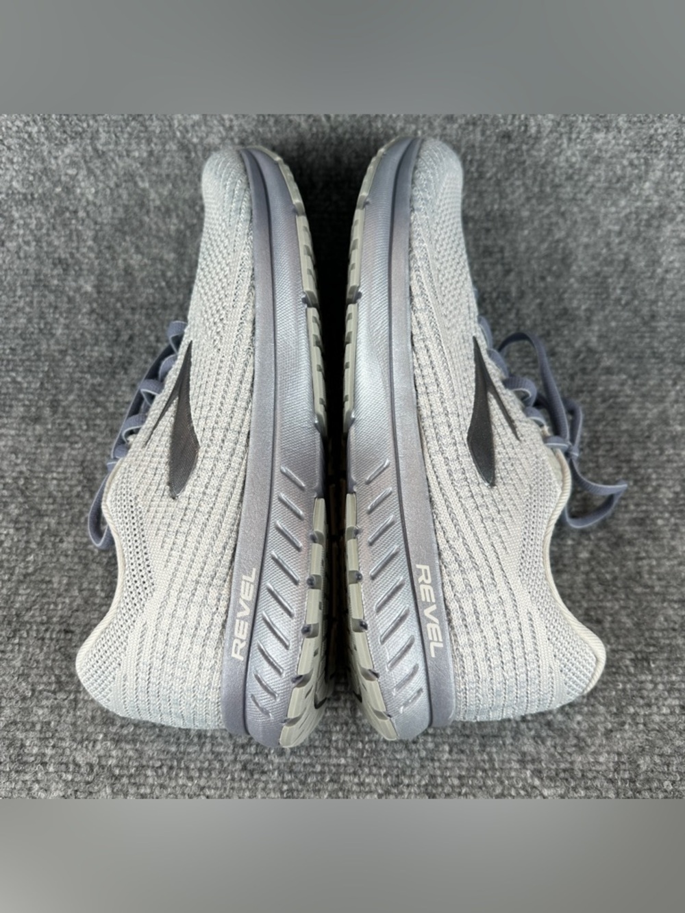 Brooks Revel 3 Womens Size 10 B Grey Silver Running Shoes 1203021B021 Sneakers - Picture 12 of 15